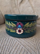 Moorcroft Saadian Pattern Circular Lidded Box Designed By Shirley Hayes 2002