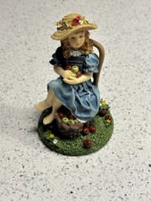 The Leonardo Collection Girl