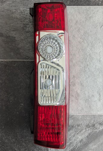 Passenger left side rear light - left,