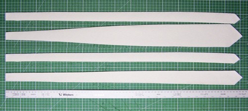 Neck tie lining - /, interlining