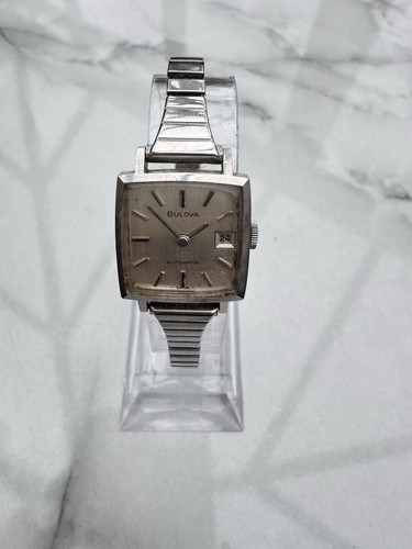 Vintage 1970 bulova - 1970,