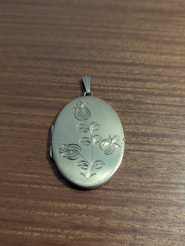 Large rolled gold locket - large,