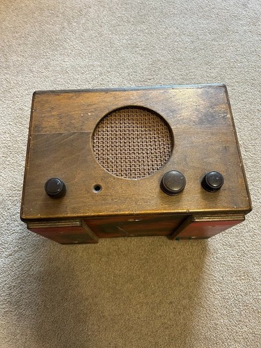 Unknown vintage valve radio - vintage,