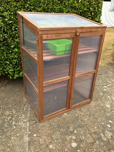 Green house cold frame wood - in,