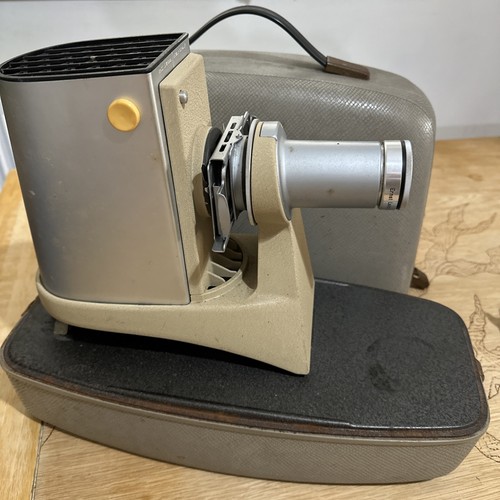 Leitz prado 35mm - prado, sm(240v)
