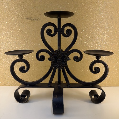 Wrought iron pillar - wrought,