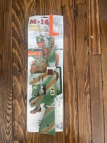 Vintage m16 toy - m16, machine