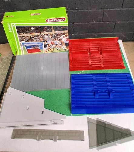 Subbuteo 61216 red - subbuteo,