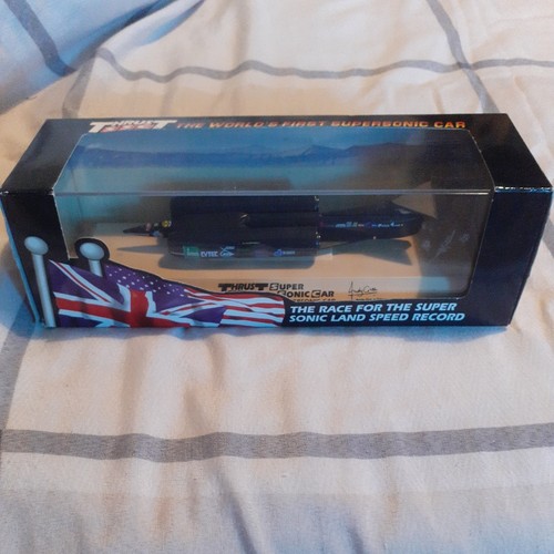 Lledo thrust ssc gloss - ssc, black