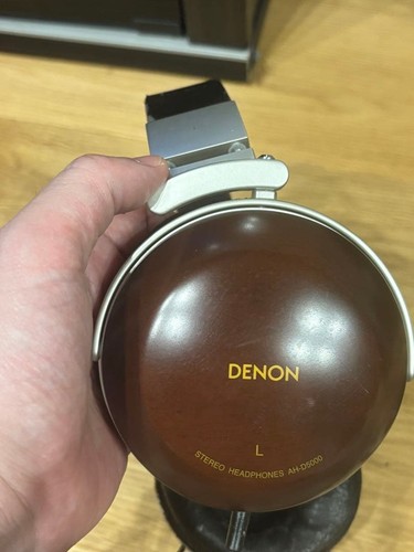 Denon d5000 over the - the, ear