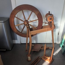 Ashford Traditional Spinning Wheel, Vintage/ Antique.