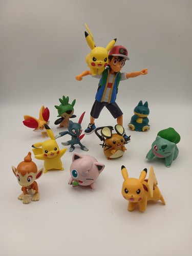 Pokémon figures bundle - pokémon,