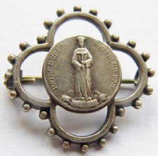 Vintage Silver Holy Medal Brooch Our Lady Virgin Mary of Pontmain Black Madonna