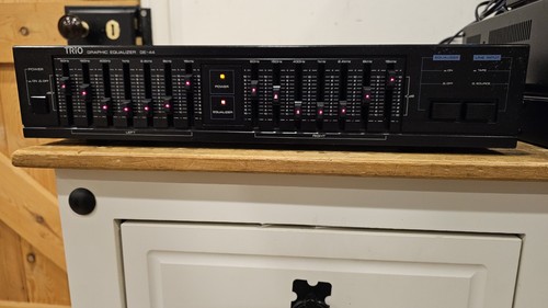 Kenwood trio graphic - trio,