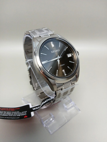 Seiko men classic titanium - classic,