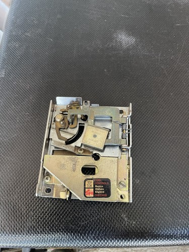 Mechanical 10p token - coin, mech