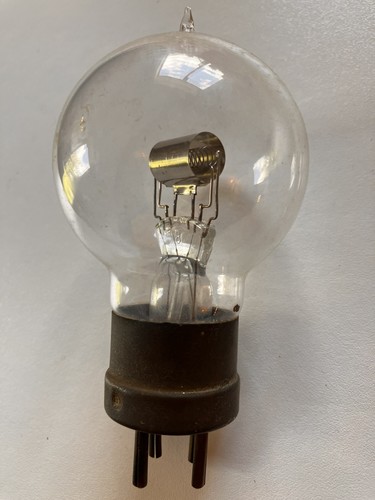 Vintage radio valves tubes - radio,