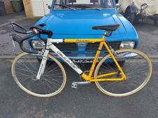 Yellow Aluminium Frame Claud