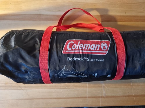 Coleman bedrock tent - -, a