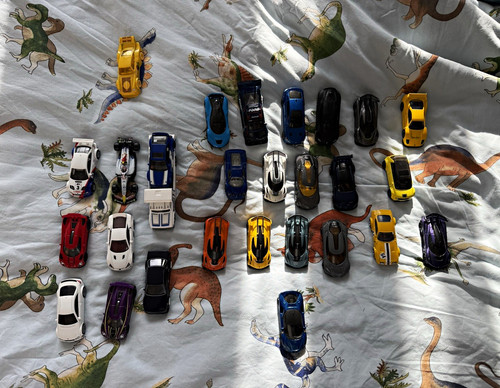 Hot wheels premium - hot,