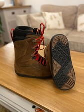 Thirty Two Lashed Premium