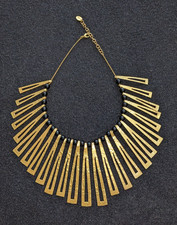 Stunning Metal Plate Collar