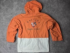 Vintage Nautica Yacht Club