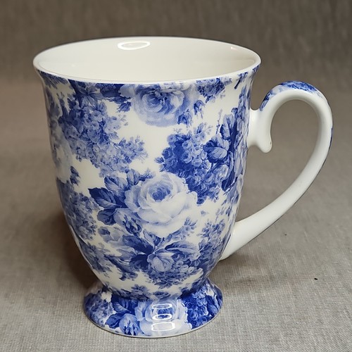 Maxwell and williams antique - maxwell,