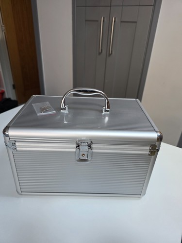 Dvd storage case for 200 - storage,
