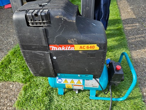Makita air compressor - compressor, ac640