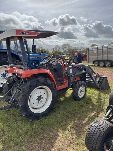 Kubota compact gt3 front - kubota,