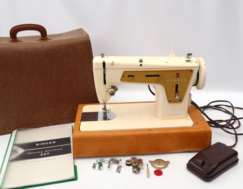 Vintage singer 237 electric - vintage,