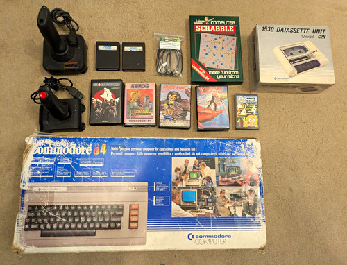 Commodore vintage computer - commodore,