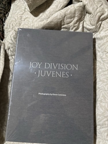 Joy division juvenes deluxe - joy,