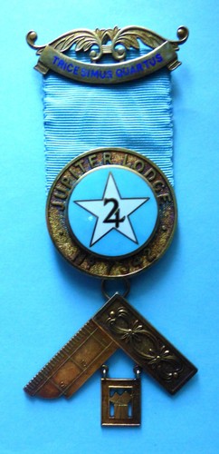 Masonic silver past master - past,