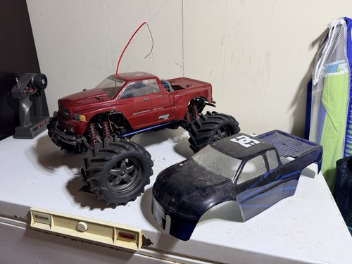 Traxxas tmaxx - traxxas,