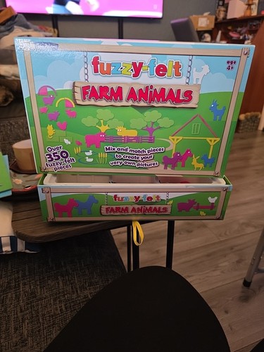 Fuzzy felt farm - farm, animals