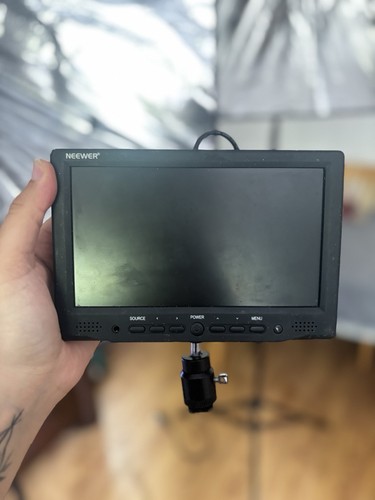 Field monitor without - monitor,