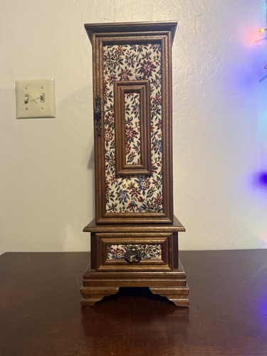 Vintage floral jewelry wood - floral,