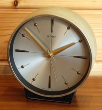 VINTAGE 16cm Metamec Mantel