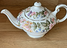 Royal Albert- Paragon- Country