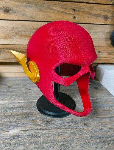 The flash helmet printed - the,