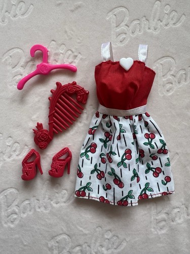 Barbie doll vintage clothes - doll,