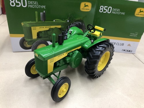 Ertl scale john deere - 1/16,