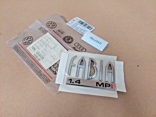 Skoda fabia rear tailgate name - rear,