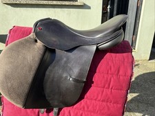 17.5” Albion Jump Saddle