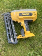 Dewalt 18V Second Fix Nail Gun