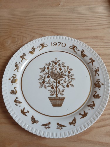 Spode christmas plate - christmas,