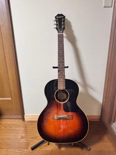 Epiphone vs parlor - epiphone,