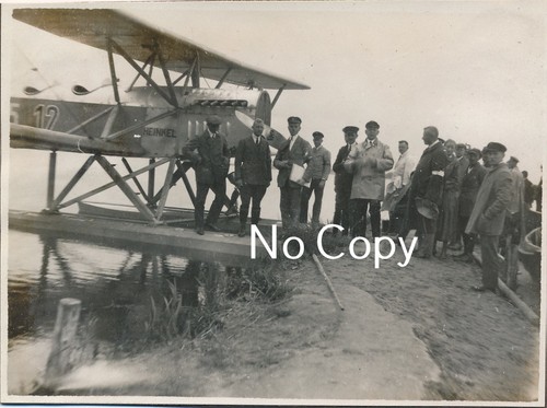 Pioneer photo seaplane - photo, flying